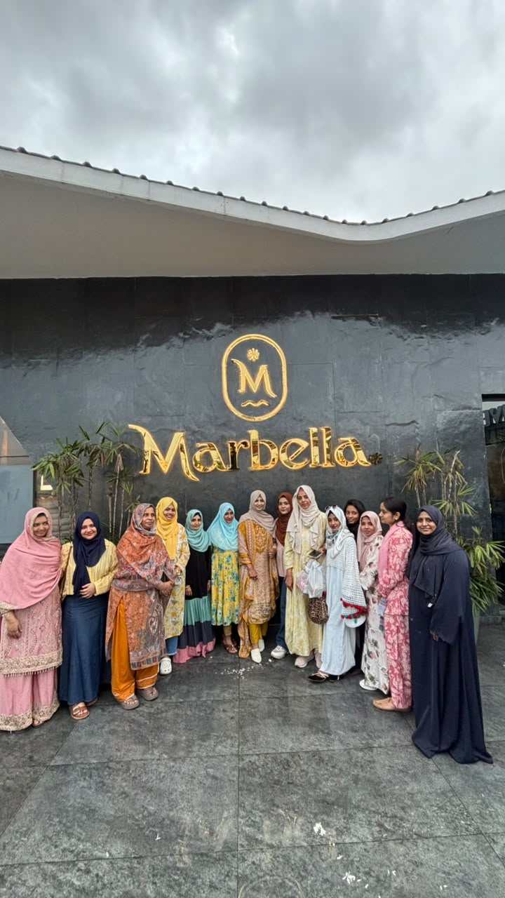 Social Queens at Marbella
